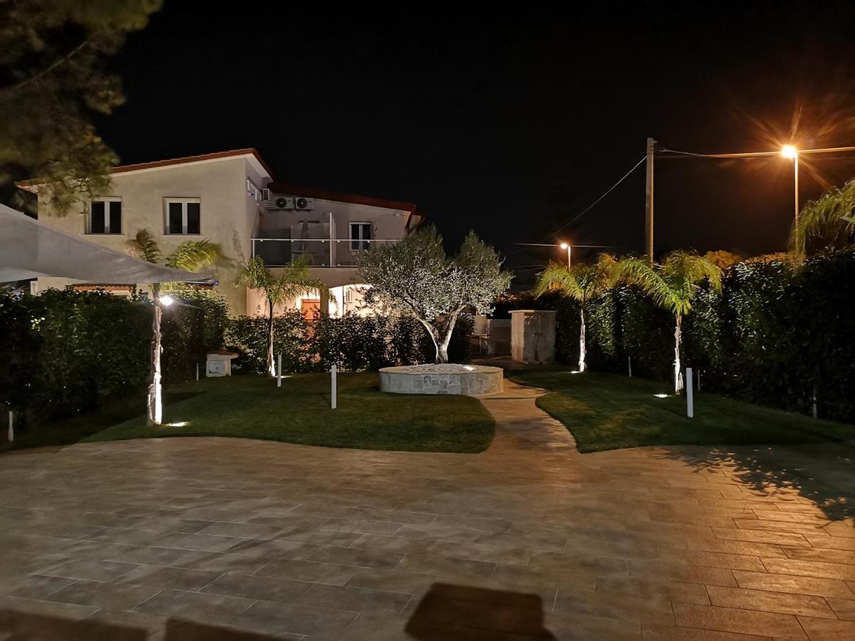 Вилла Casa Vacanze Granieri Лепорано Экстерьер фото